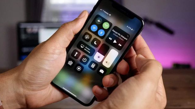鹿邑苹果手机维修分享iPhone 12信号差怎么办 